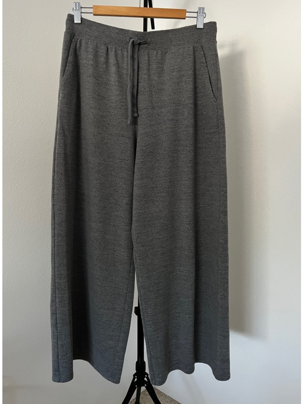 🤍✨ Haven Well Within Lounge Pants | Soft Wide Leg | Quiet Luxury | Size M ✨🤍